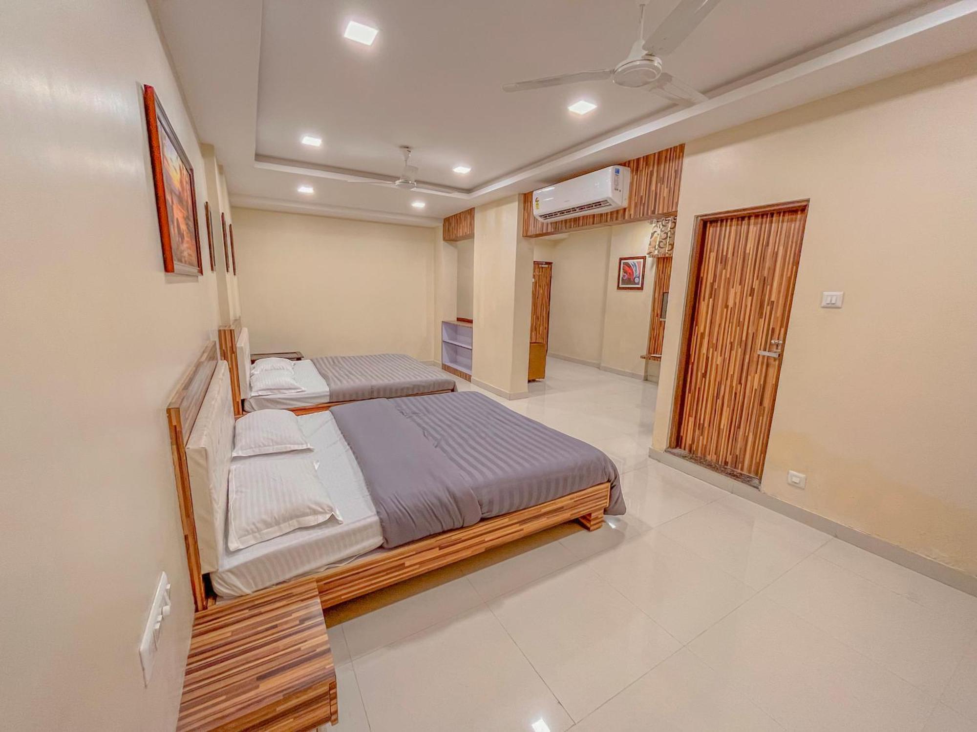 Stayguru Park View Residency Bhuj Esterno foto