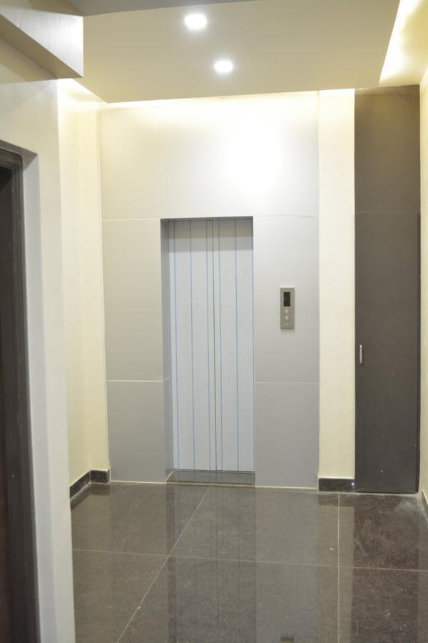 Stayguru Park View Residency Bhuj Esterno foto