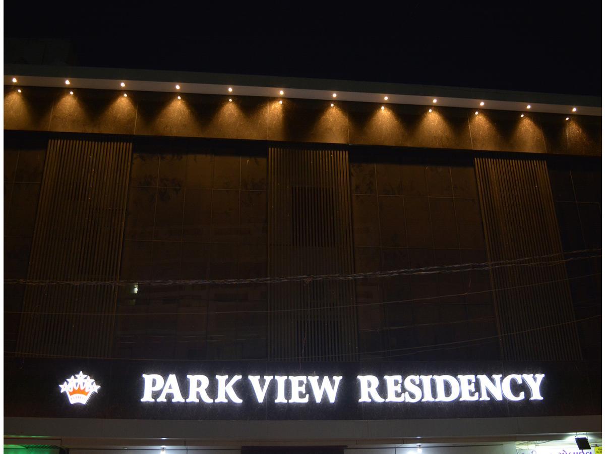 Stayguru Park View Residency Bhuj Esterno foto
