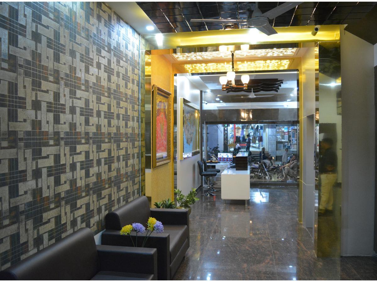 Stayguru Park View Residency Bhuj Esterno foto