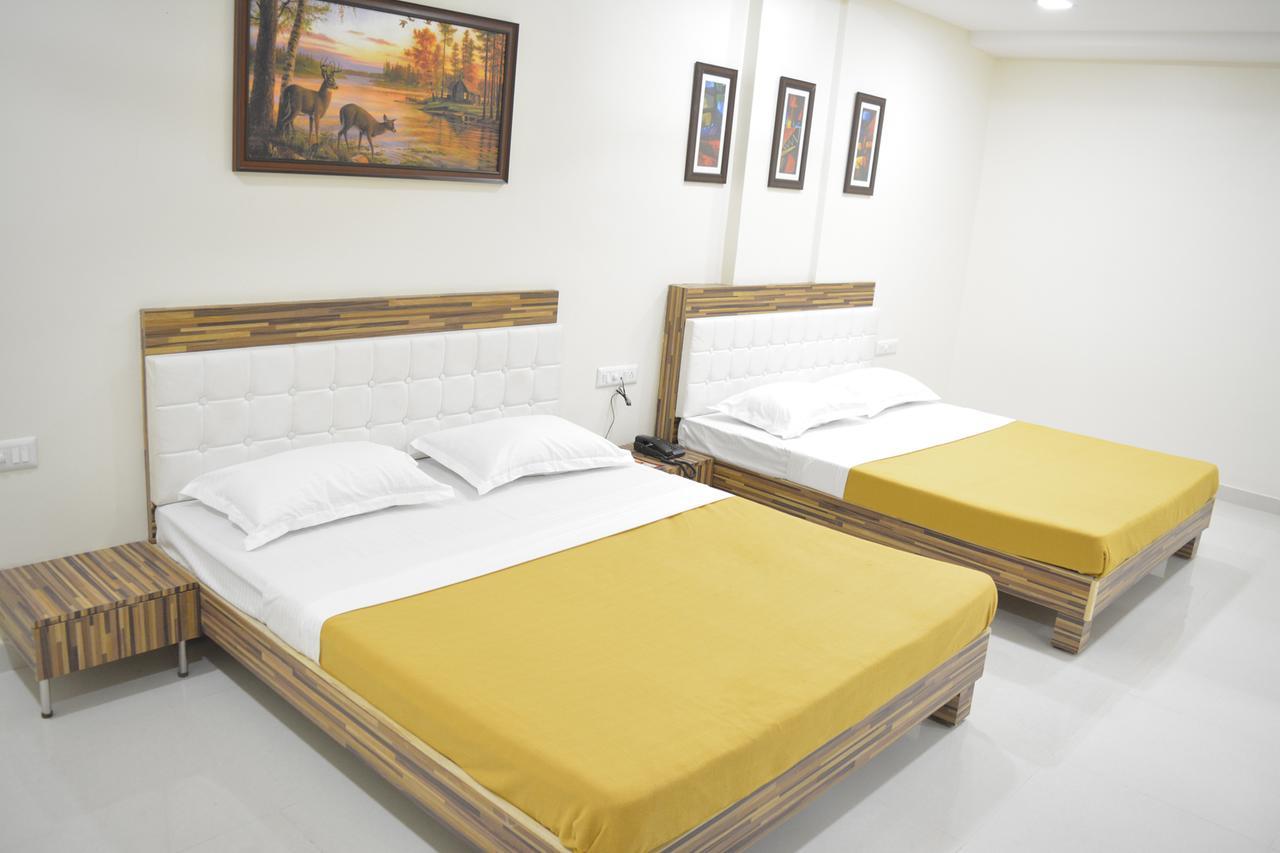Stayguru Park View Residency Bhuj Esterno foto